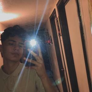 Meet your Posher, Roberto